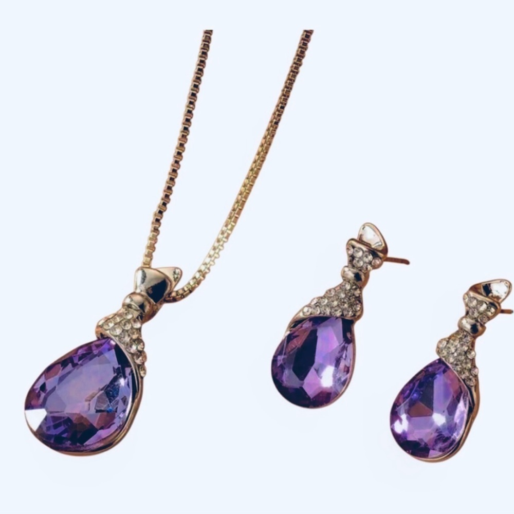 Purple Amethyst and Silver Water Drop Necklace And Earrings Jewelry Set - Picture 3 of 12